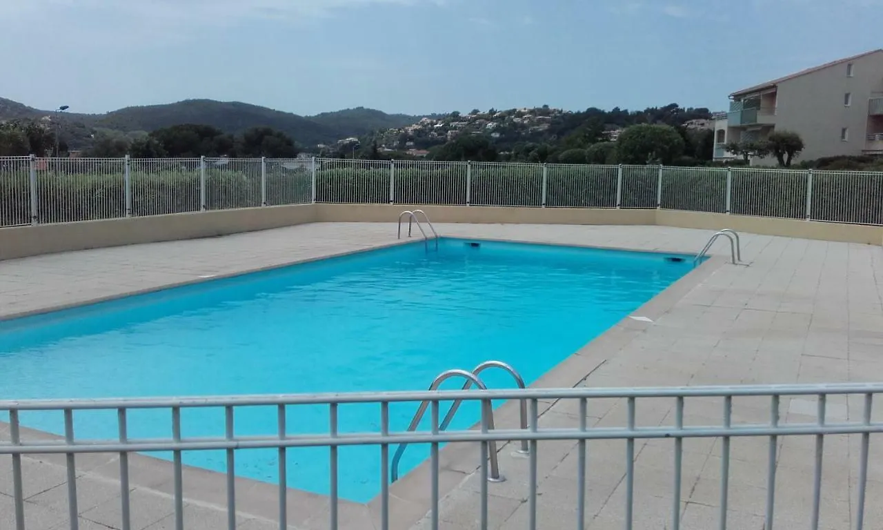 Apartment Appartement Vue Mer Piscines Parking Les Coraux Agay Plage Saint-Raphael